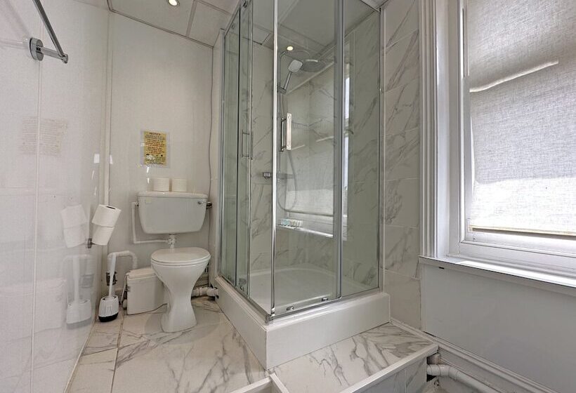 Royal Hotel Sheerness