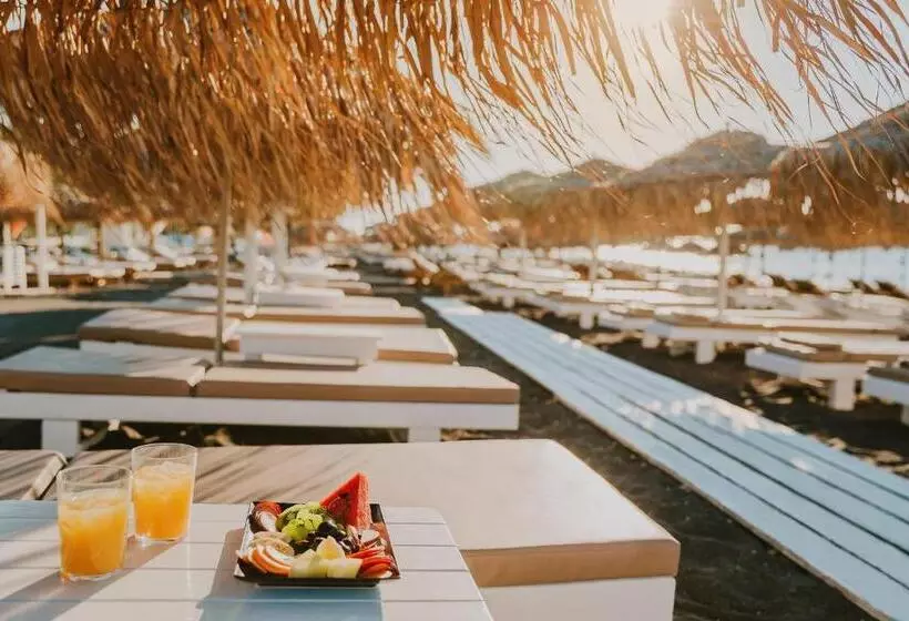 Отель Sea View Beach