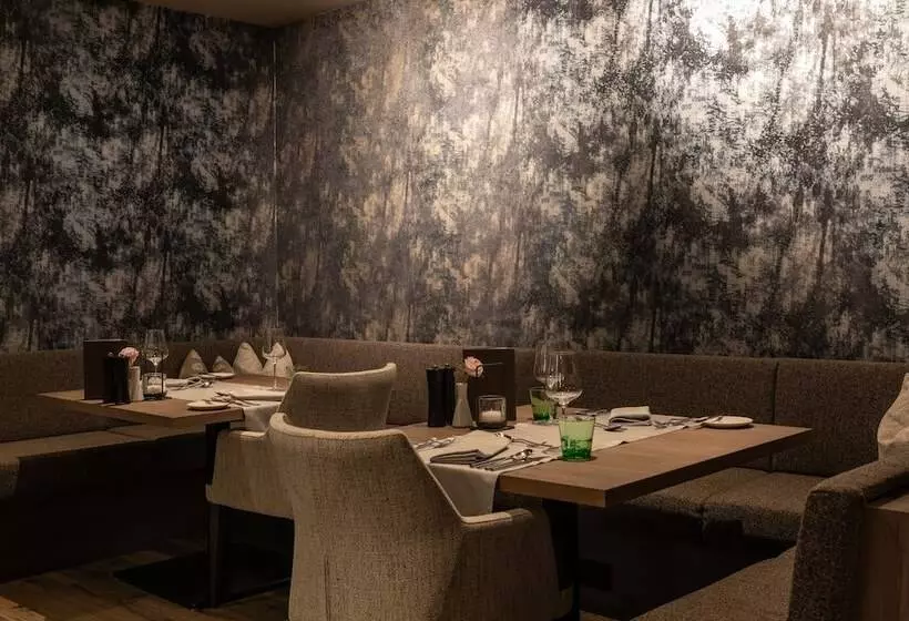 Отель Seespitz Seefeld Superior