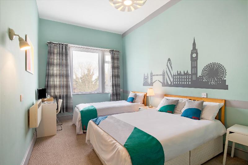 هتل The Green Man