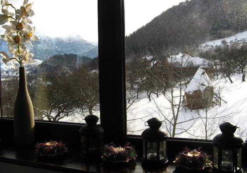 호텔 Transylvanian Inn