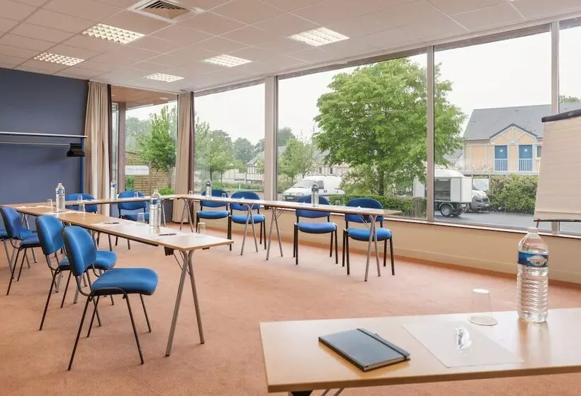 渡假胜地  Village Pierre & Vacances Normandy Garden