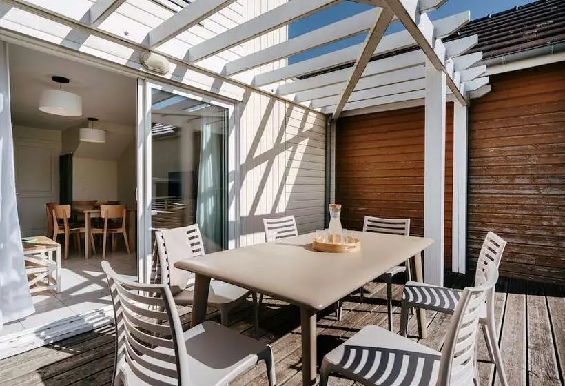 Résidence Pierre & Vacances Le Domaine Du Bois De La Grée