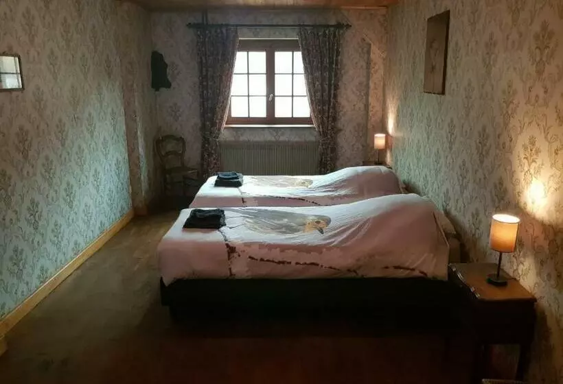 ベッドアンドブレックファースト Bed En Breakfast Le Chateau