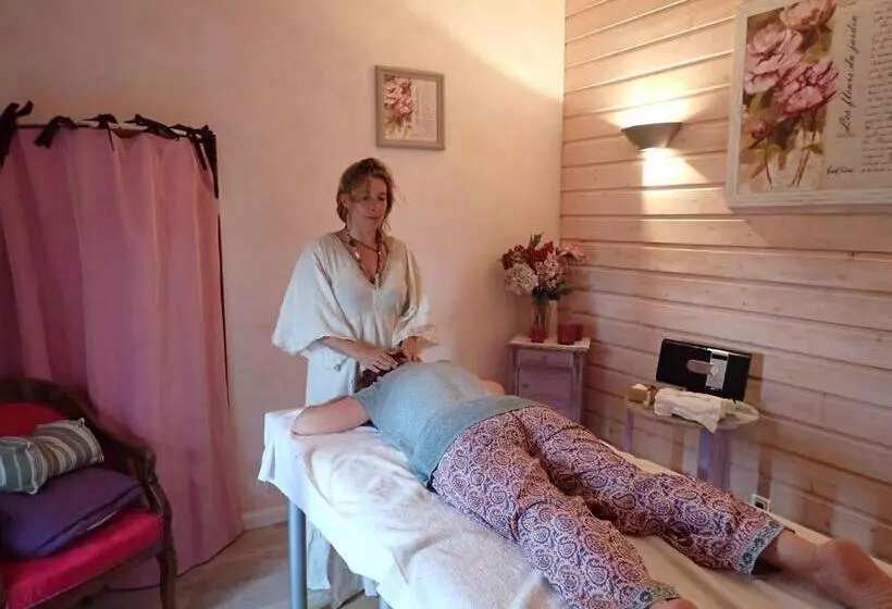 Aamiaismajoitus (B&B) Côté Chapelle