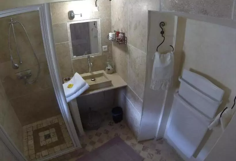 Aamiaismajoitus (B&B) Côté Chapelle