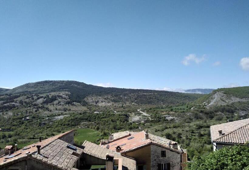 ベッドアンドブレックファースト Côté Chapelle