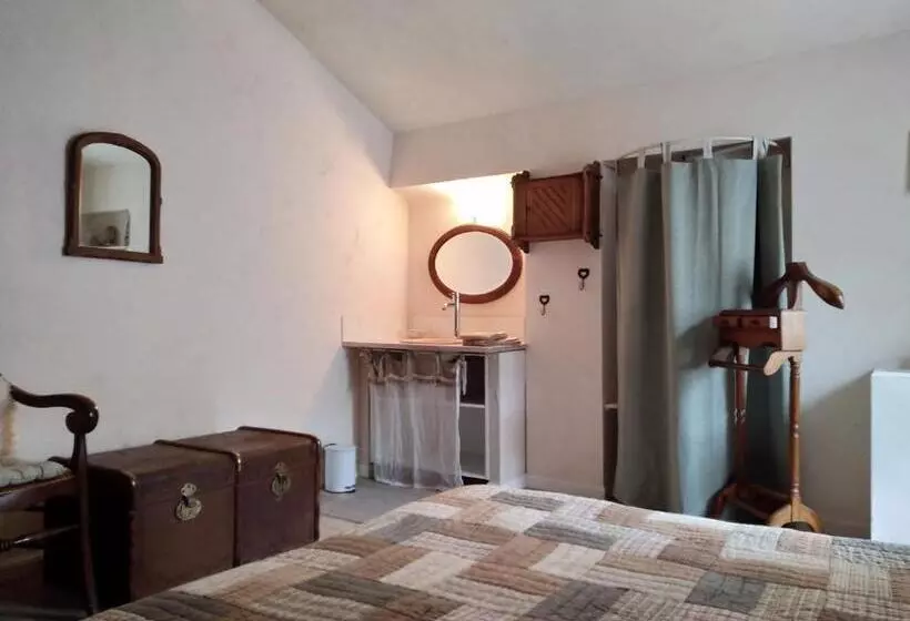 Aamiaismajoitus (B&B) Côté Chapelle