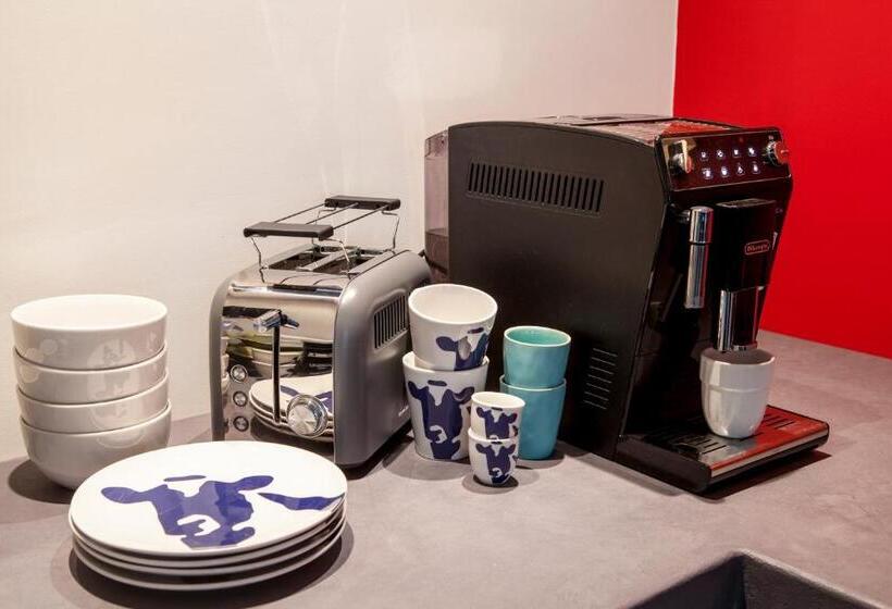 住宿加早餐  De Heidestroper