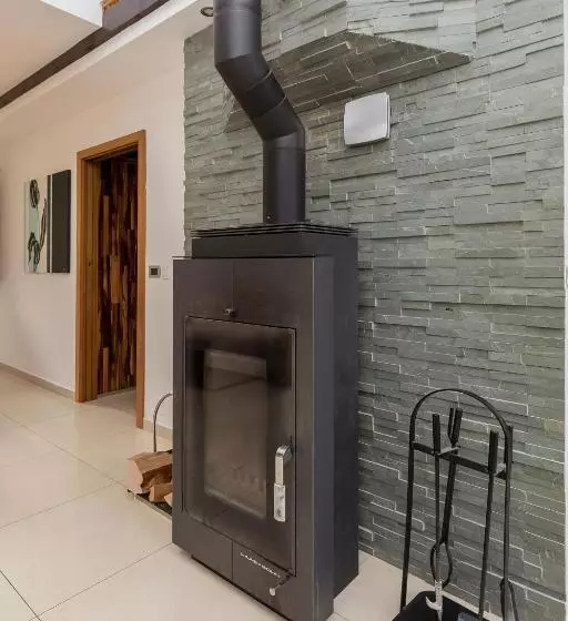 تختخواب و صبحانه Apartments Unite