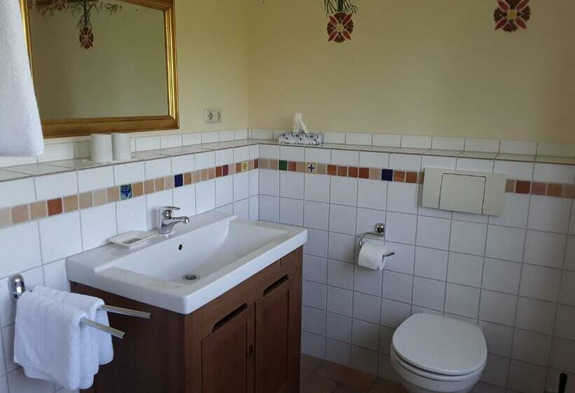 مبيت وإفطار Gästehaus Am Alten Hafen