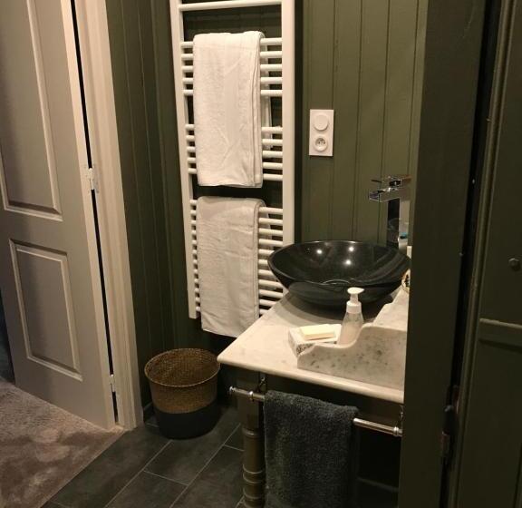 مبيت وإفطار La Coulee Verte