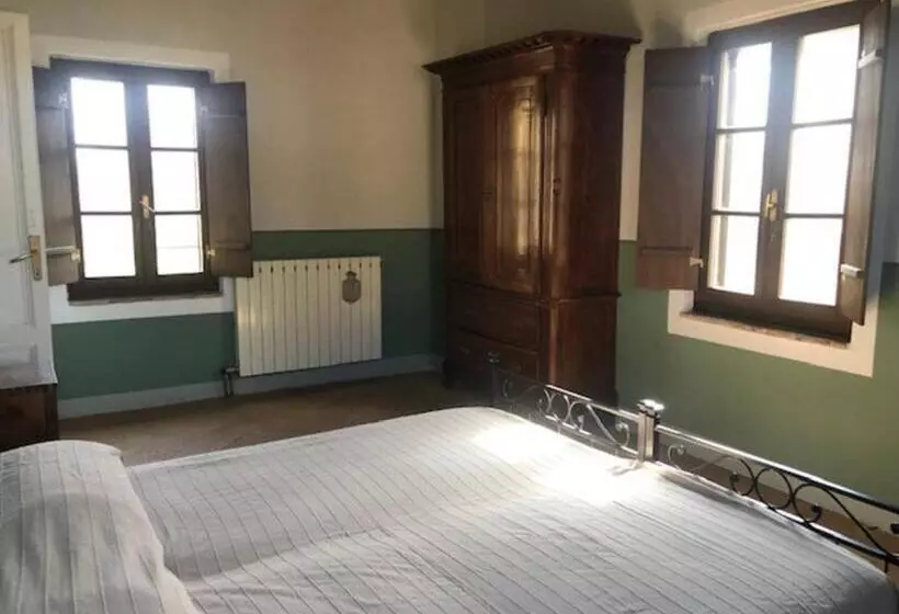 Hotelli Agriturismo Le Corti Della Gualdana