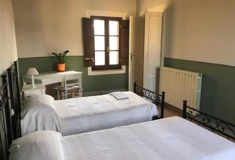 Hotelli Agriturismo Le Corti Della Gualdana