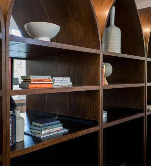 فندق The Russell