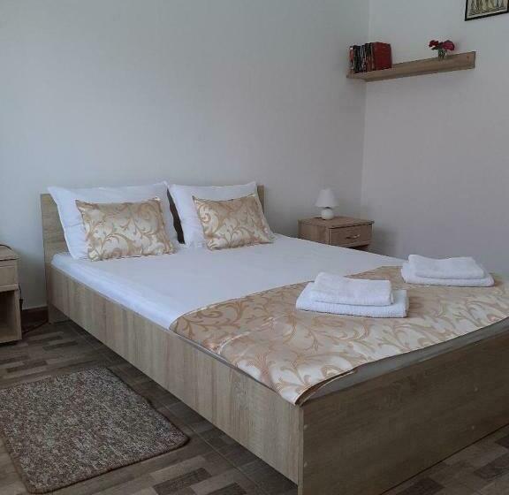 Пансион Terra Nova Solis