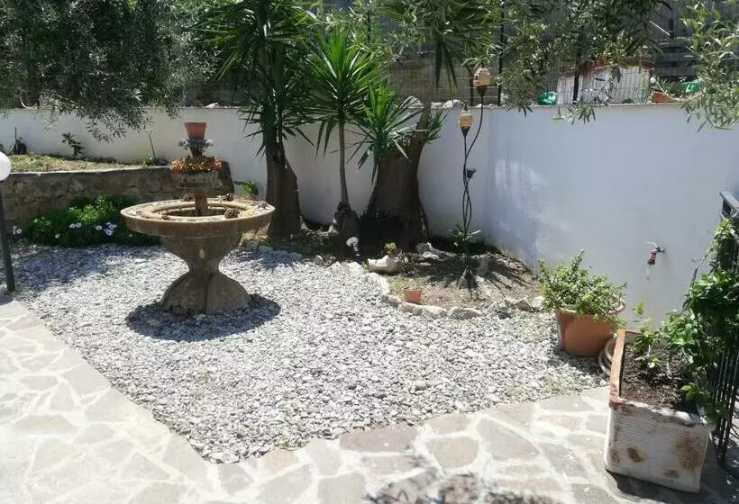 تختخواب و صبحانه Benvenuti Al Sud