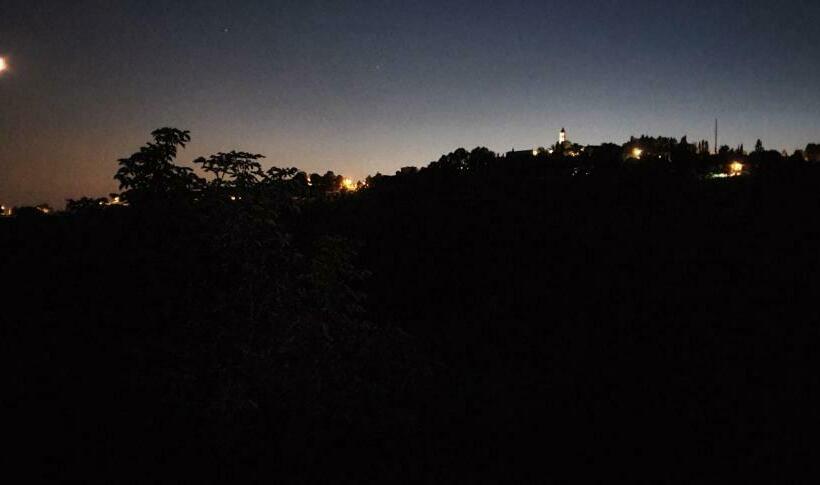 مبيت وإفطار Casaroman