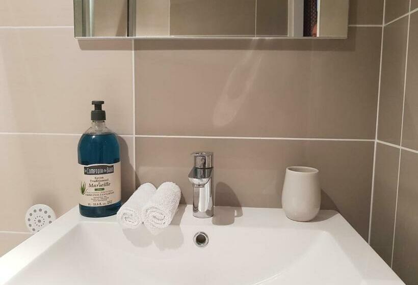 مبيت وإفطار Chatimbarbe