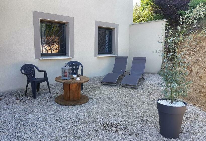 مبيت وإفطار Chatimbarbe