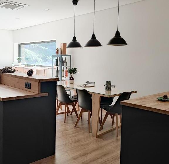 ベッドアンドブレックファースト Dois Lagares House