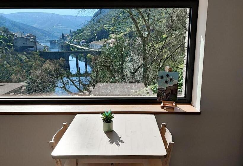 ベッドアンドブレックファースト Dois Lagares House