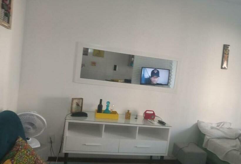 Flat Ana Regis Ap1010