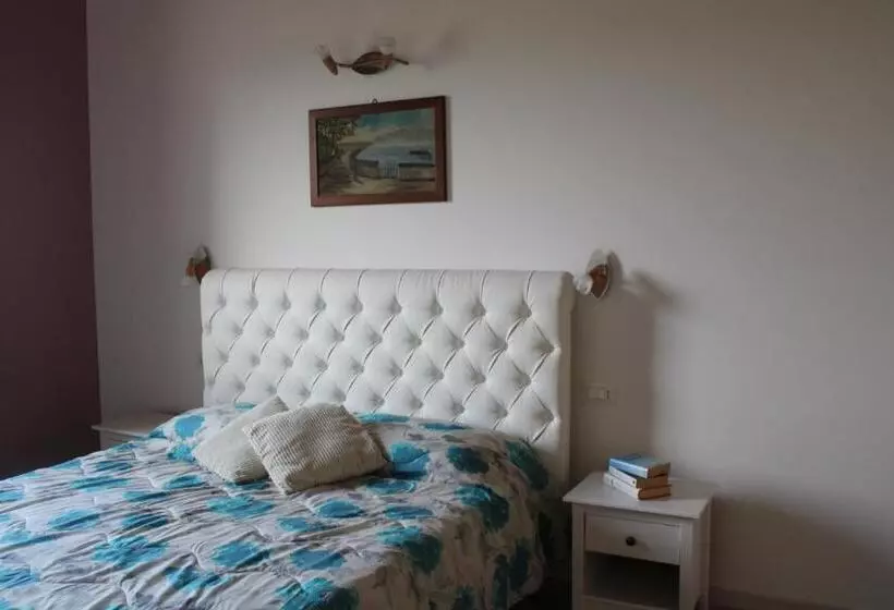 ホテル Agriturismo Fioralba