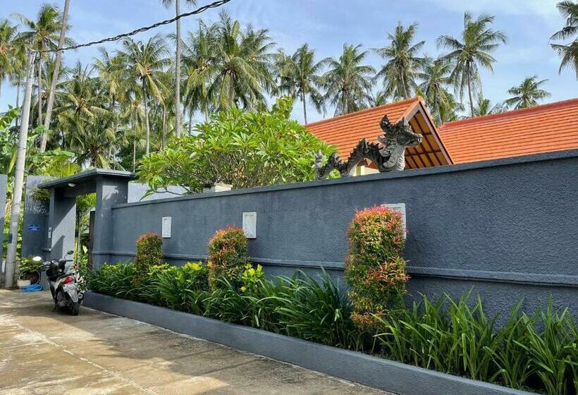 בית מלון כפרי Mias Jungle House