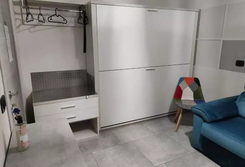 Majatalo Lagrange 23