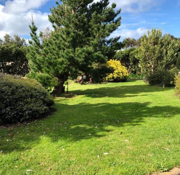 Пансион Sea Change Guesthouse