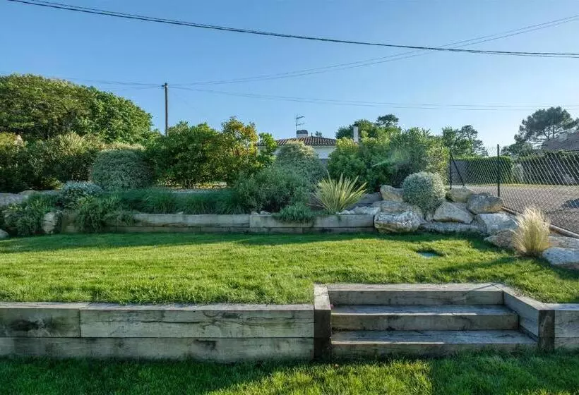 Majatalo Studio Nathalie Et Sebastien