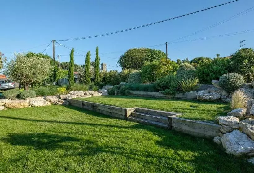 Majatalo Studio Nathalie Et Sebastien