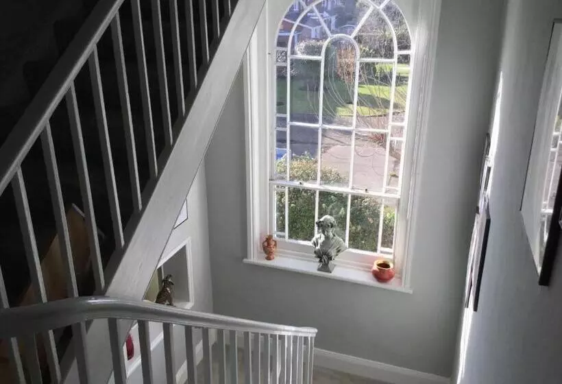 ベッドアンドブレックファースト Glebe House