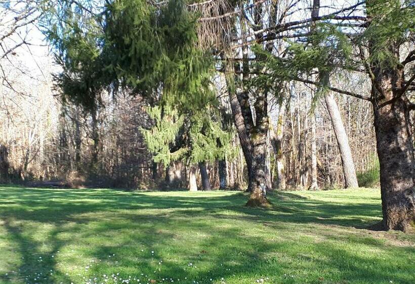 Bed and Breakfast Le Bois Du Bournat