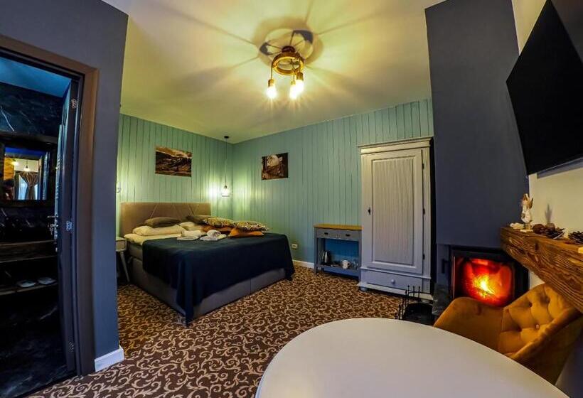 تختخواب و صبحانه Residence Rooms Bucovina