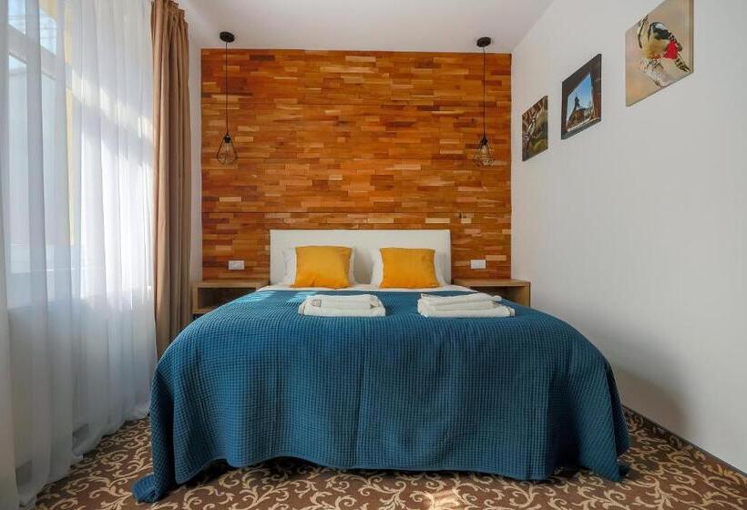 تختخواب و صبحانه Residence Rooms Bucovina