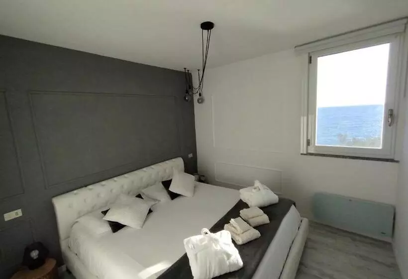 Conca Verde C21  Beach Front Little Villas Pool, Private Jacuzzi Sea View