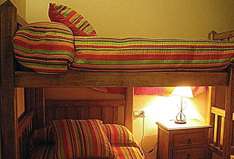 Hotelli Alojamiento Rural El Agüelo