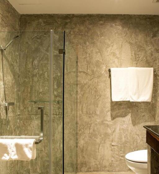 هتل Phingphayla Photharam