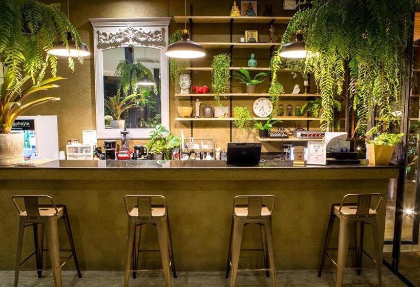 هتل Phingphayla Photharam