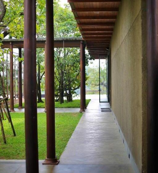 هتل Phingphayla Photharam