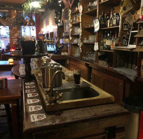 Hotel Slapen Bij Café De Concurrent