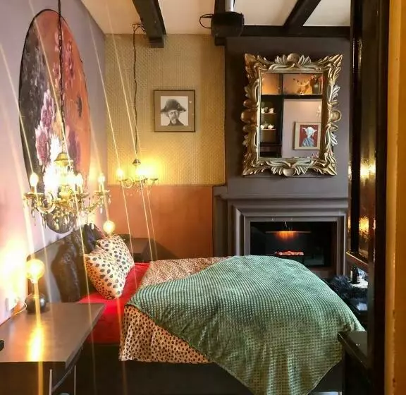 Hotel Slapen Bij Café De Concurrent