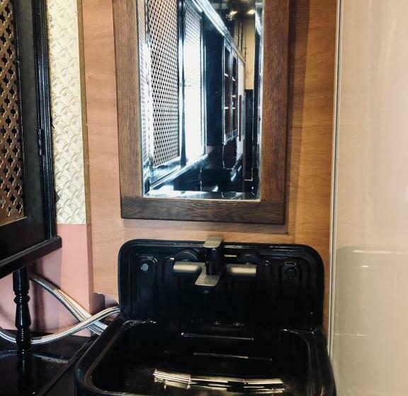 Hotel Slapen Bij Café De Concurrent