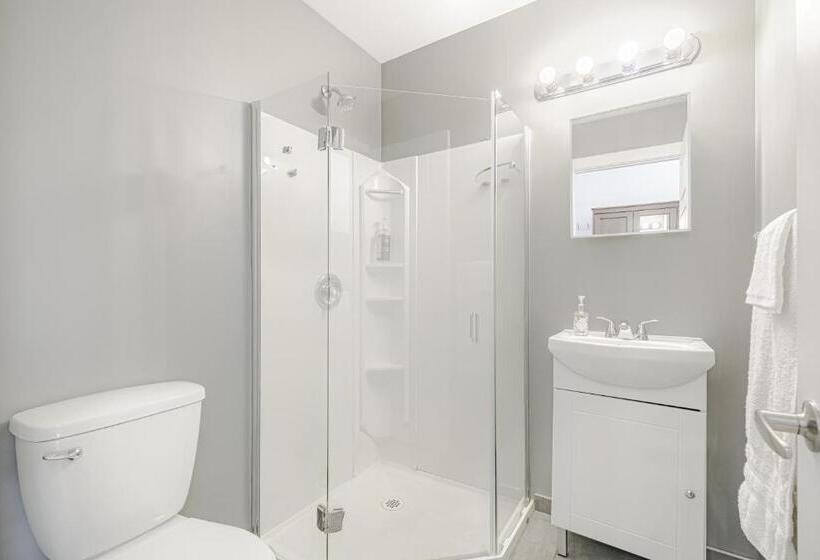 پانسیون Homa Homestay Hotel By Olympic Stadium Montreal Auberge Hostel