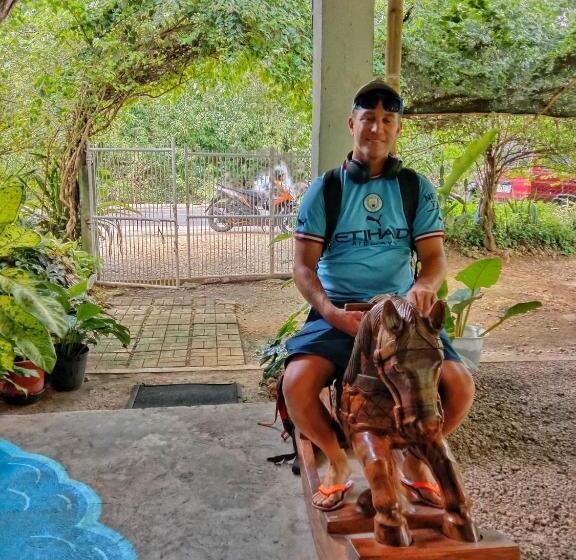 پانسیون Lighthaus Dp Garden Resort