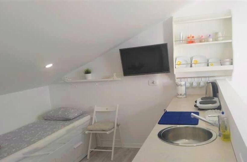 پانسیون Piranart Boutique Hotel & More