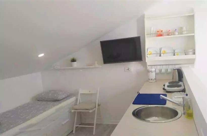 پانسیون Piranart Boutique Hotel & More