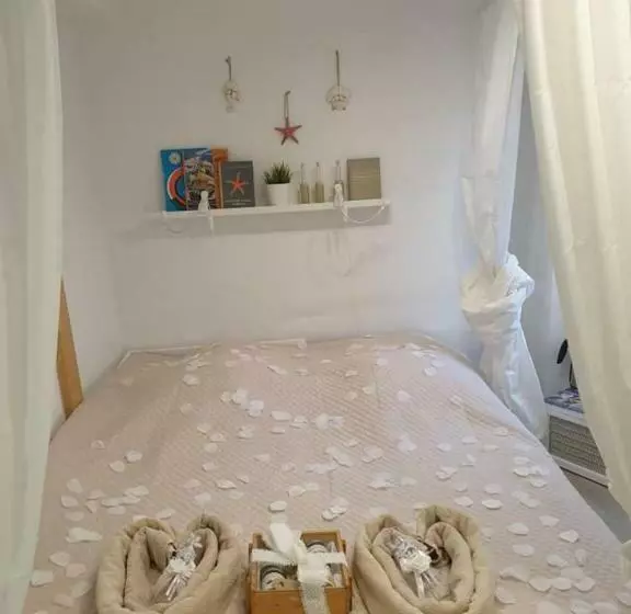 پانسیون Piranart Boutique Hotel & More